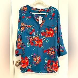 Torrid Harper Women’s Floral Print Blouse NWT SZ 3X